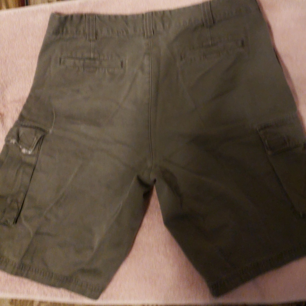 Short - Picture 3 of 3